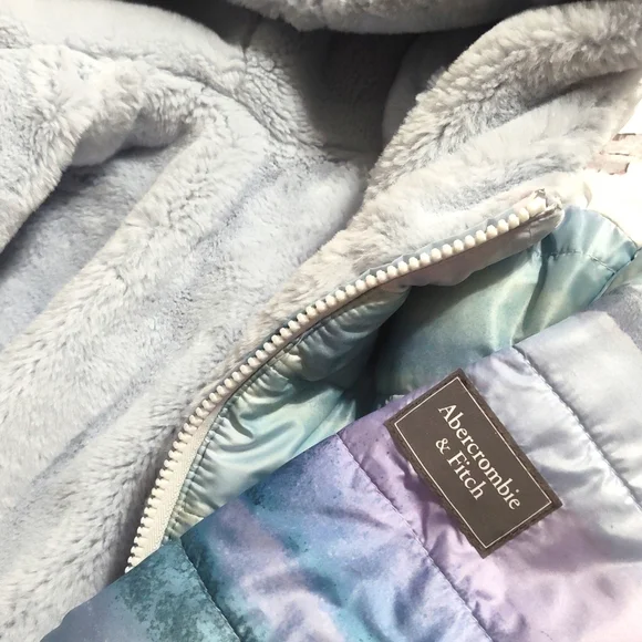 Abercrombie kids reversible puffer jacket size 7/8 - Picture 3 of 7